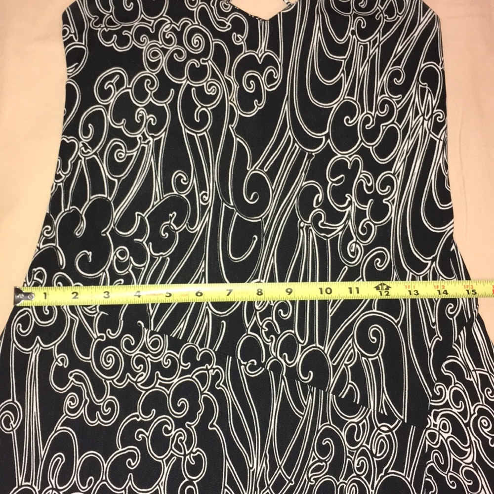 Beautiful Dress - Picture 10 of 12